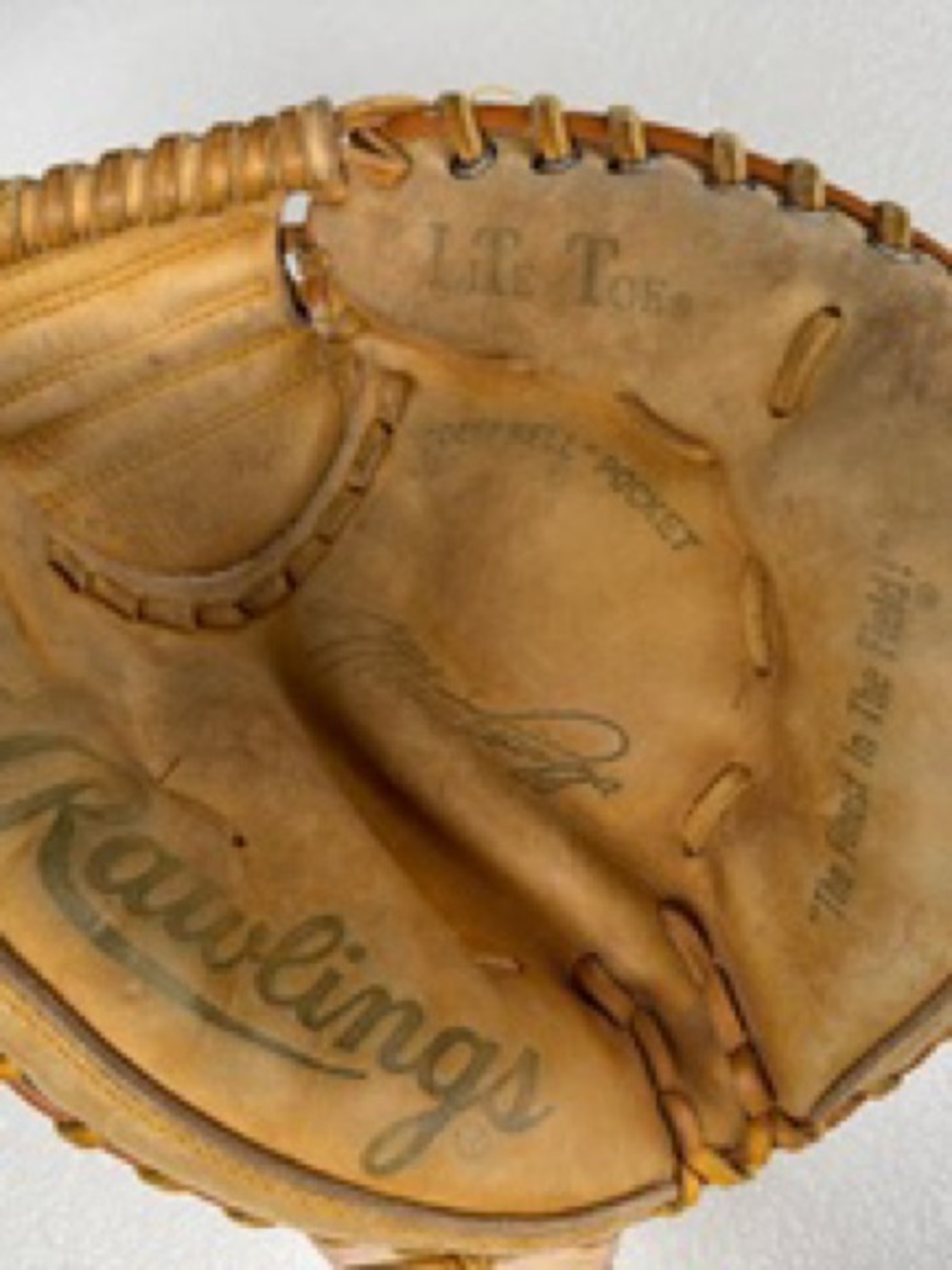 Rawlings Lite Toe RCM45 Youth Catcher’s Mitt Right Hand Throw RHT Mike Piazza - Picture 11 of 12